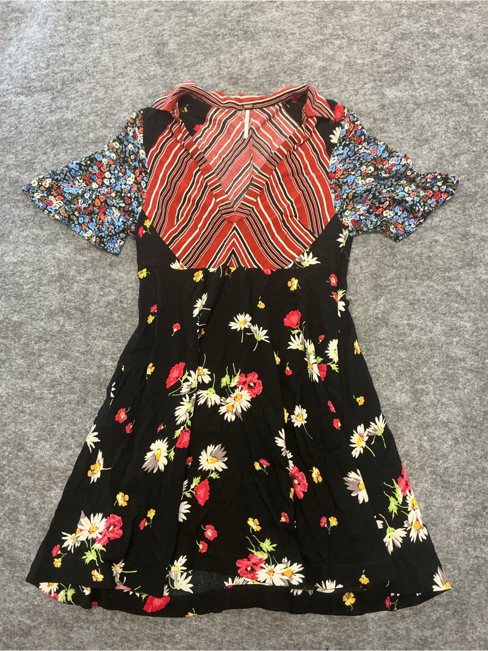 Free people Black Floral Mixed-Print Dress Size 2 - Picture 1 of 4